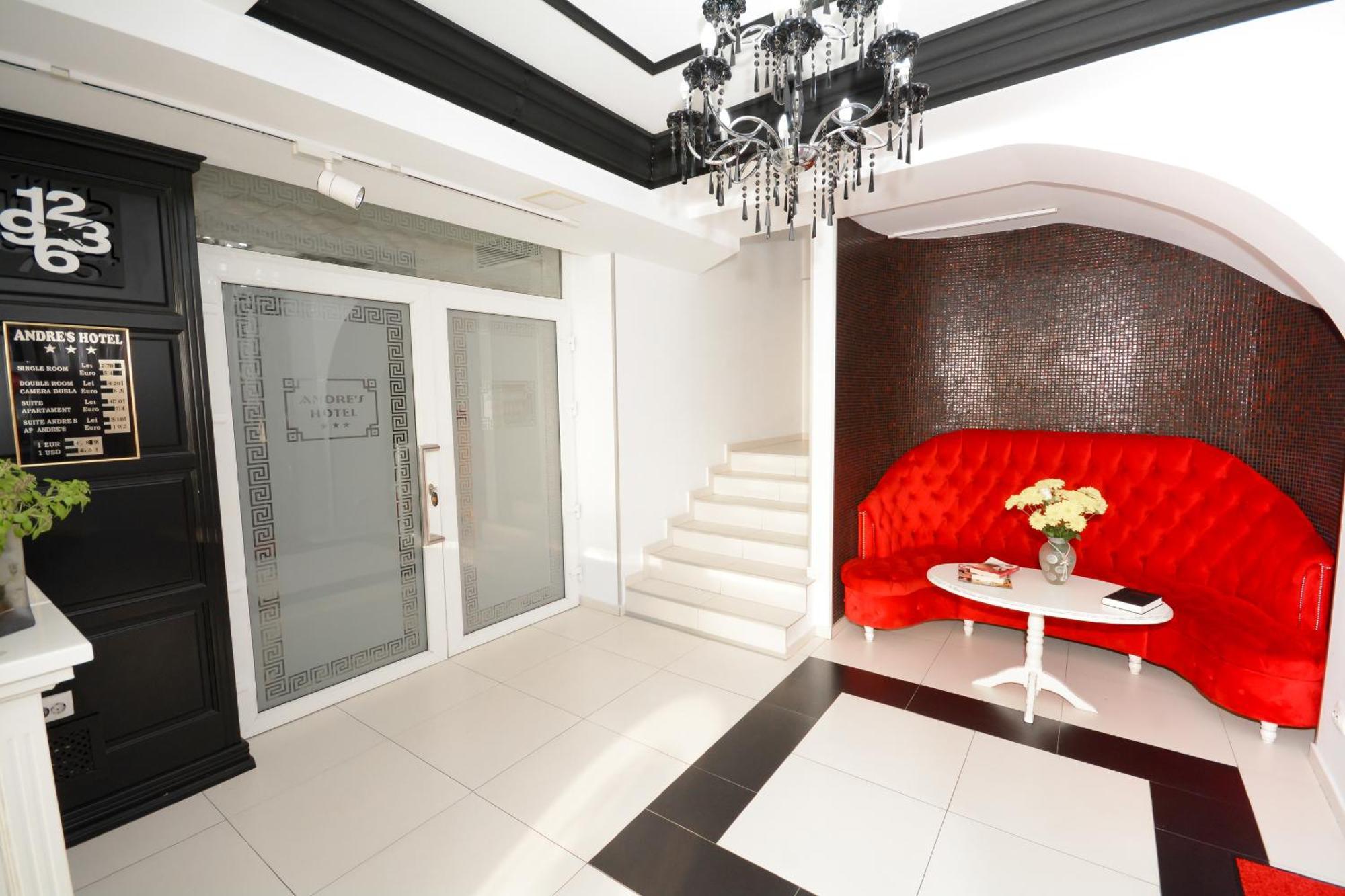 Hotel Andre'S Крайова Экстерьер фото